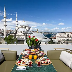**** Otel Sirkeci Türkiye