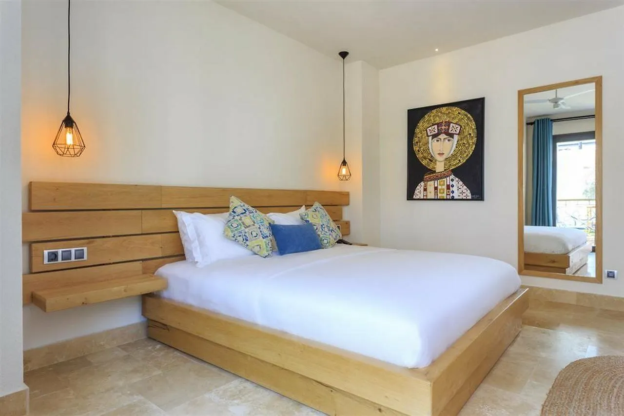 Ecclesia Hotel - Adult Only Ölüdeniz 3*,